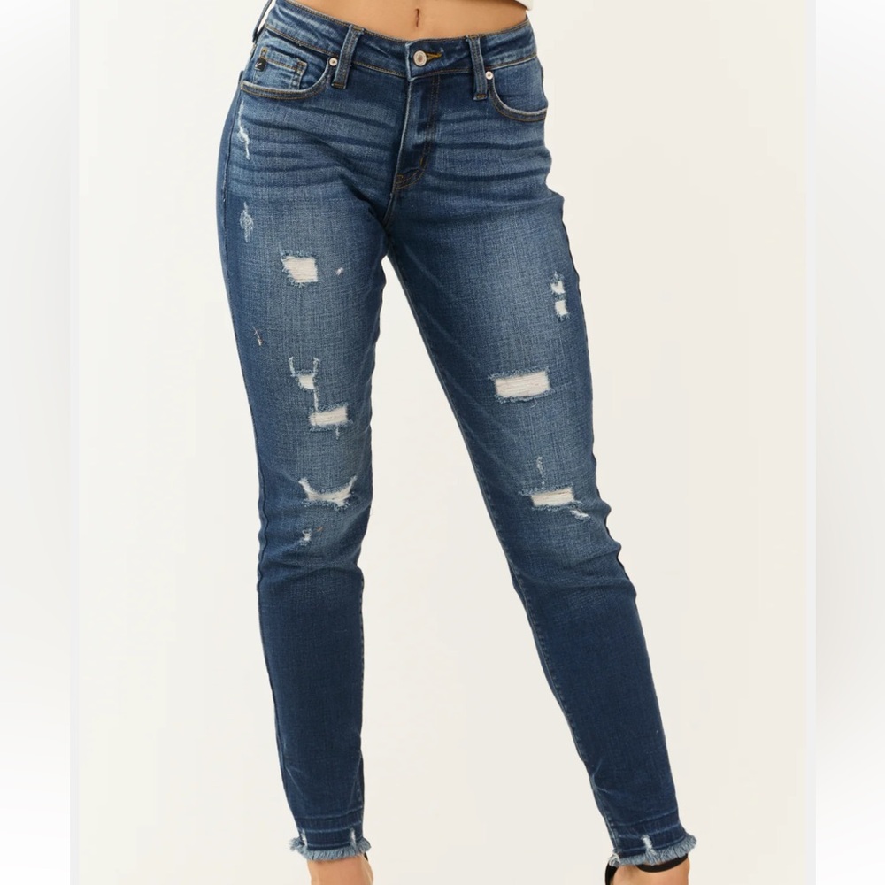 Kancan Dark Wash High Rise Skinny‎ Jeans Size 9/28 Distressed Casual Everyday